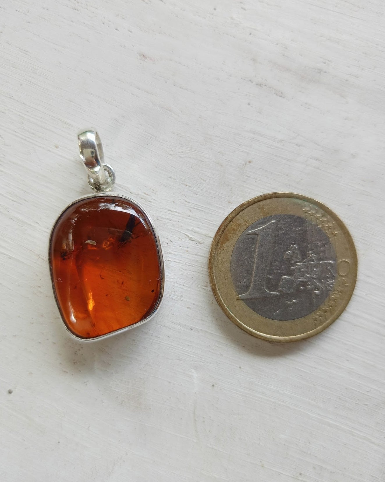 Unique Silver sterling pendant amber with insect inclusions. - Bali Handmade jewelry